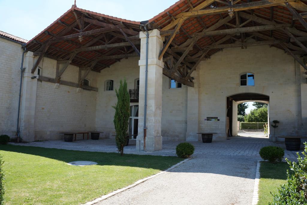 Domaine Des Chais Thénac Eksteriør bilde