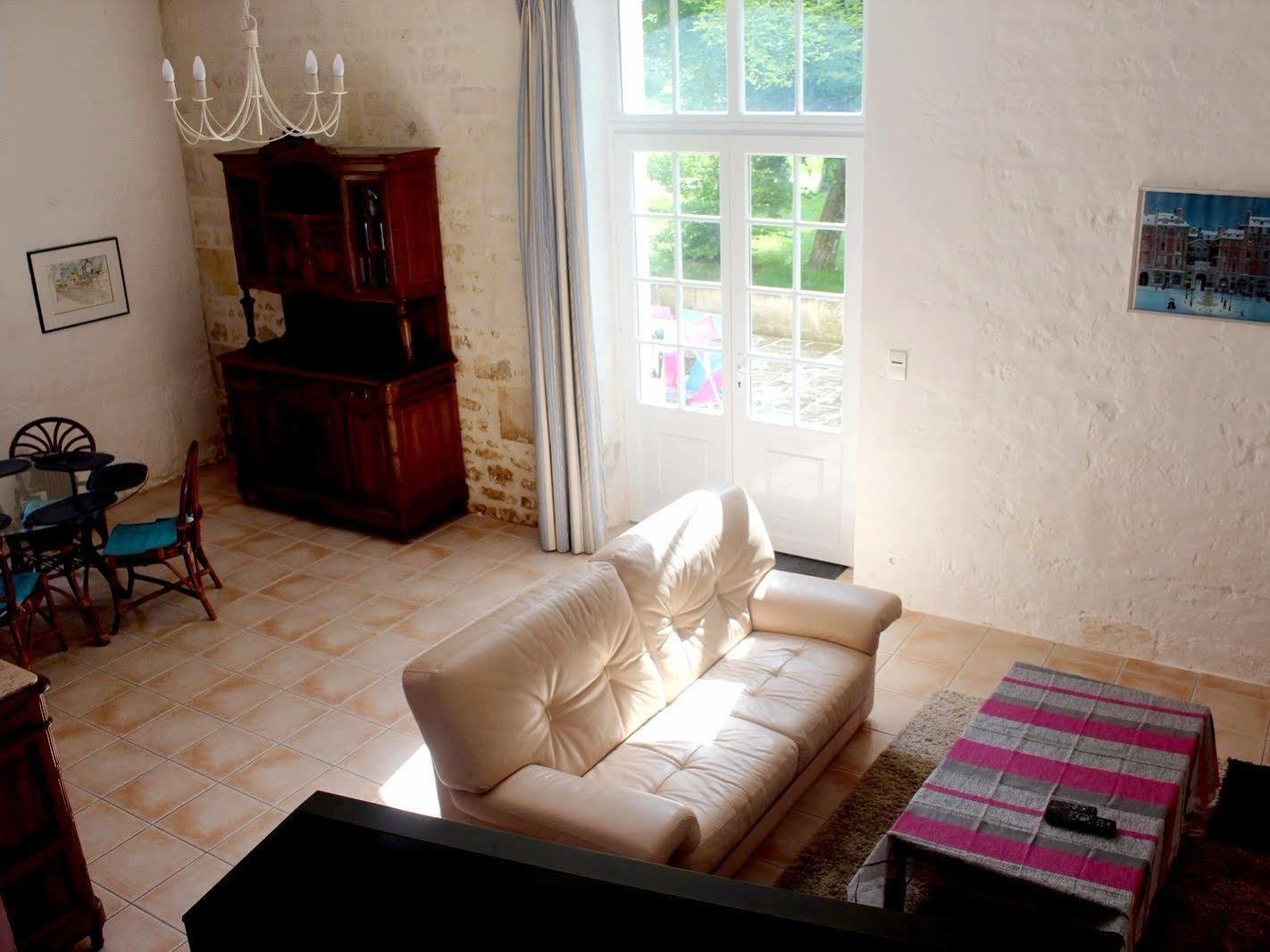 Domaine Des Chais Thénac Eksteriør bilde