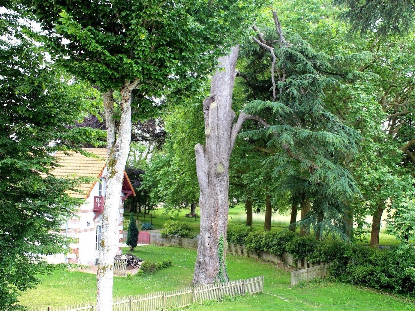 Domaine Des Chais Thénac Eksteriør bilde